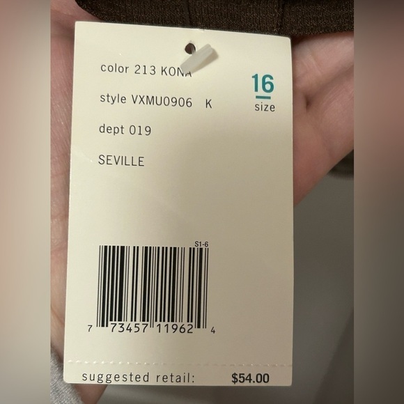 Women’s 16 villager by Liz Claiborne blouse NWT brown collared shirt - Picture 4 of 12